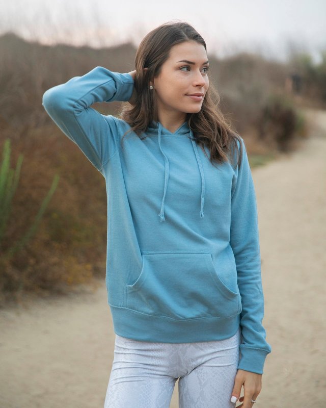 Women’s Lightweight Pullover Hooded Sweatshirt